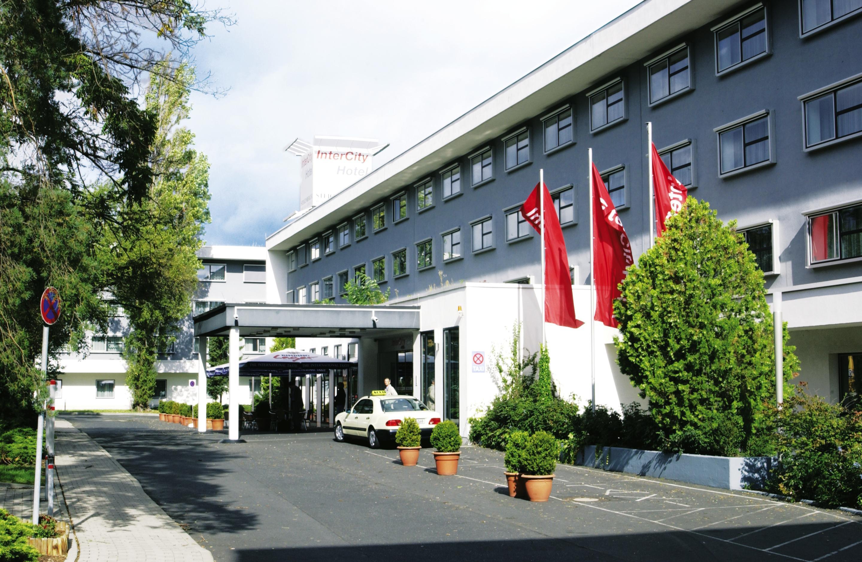 Intercityhotel Frankfurt Airport Frankfurt pe Main Exterior foto